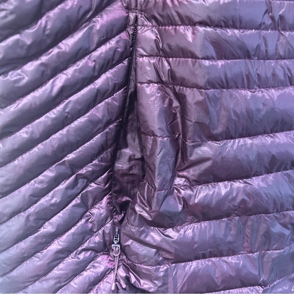 Duluth Trading Co Purple Quilted Vest - Picture 2 of 9